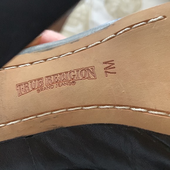 True Religion Black Leather heels size 7M NWOT - Picture 10 of 10